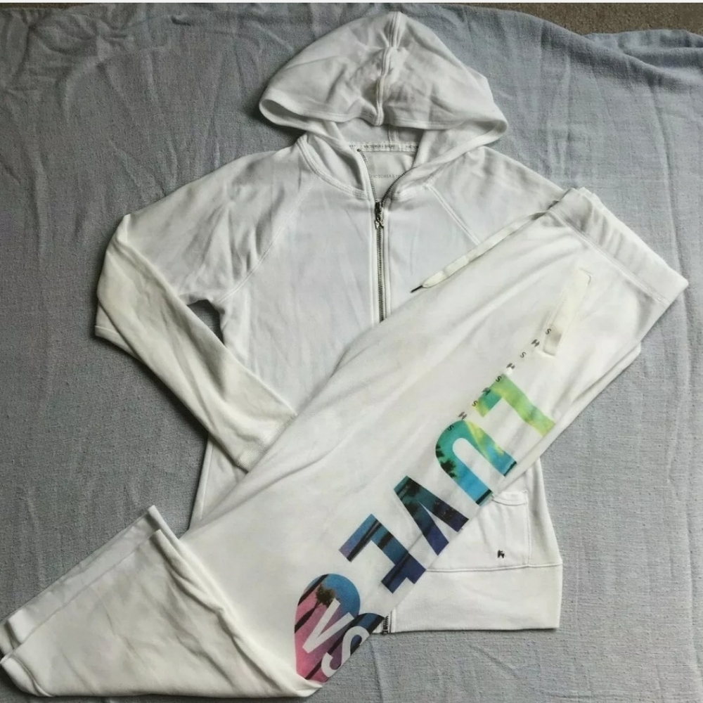 NWOTGS VS/PINK AWEARSUIT SMALL